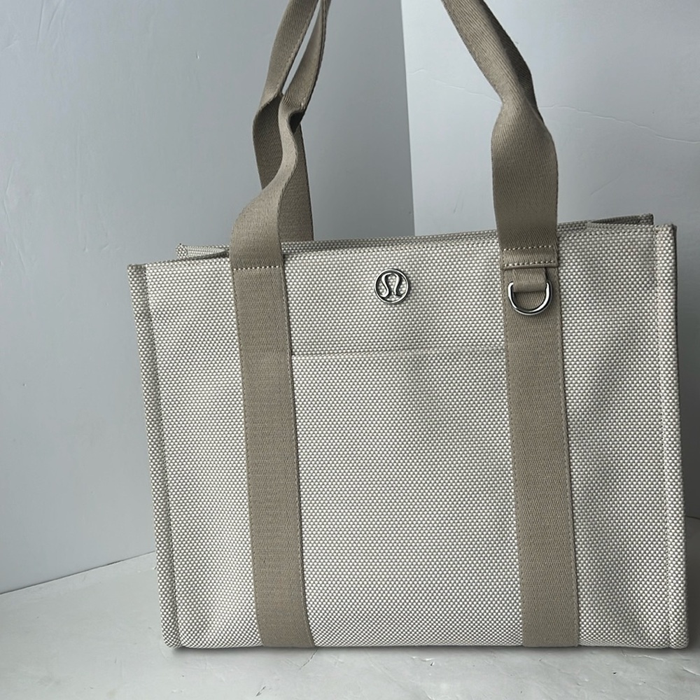 Lululemon Two Tone Canvas Tote Bag 10L tan
